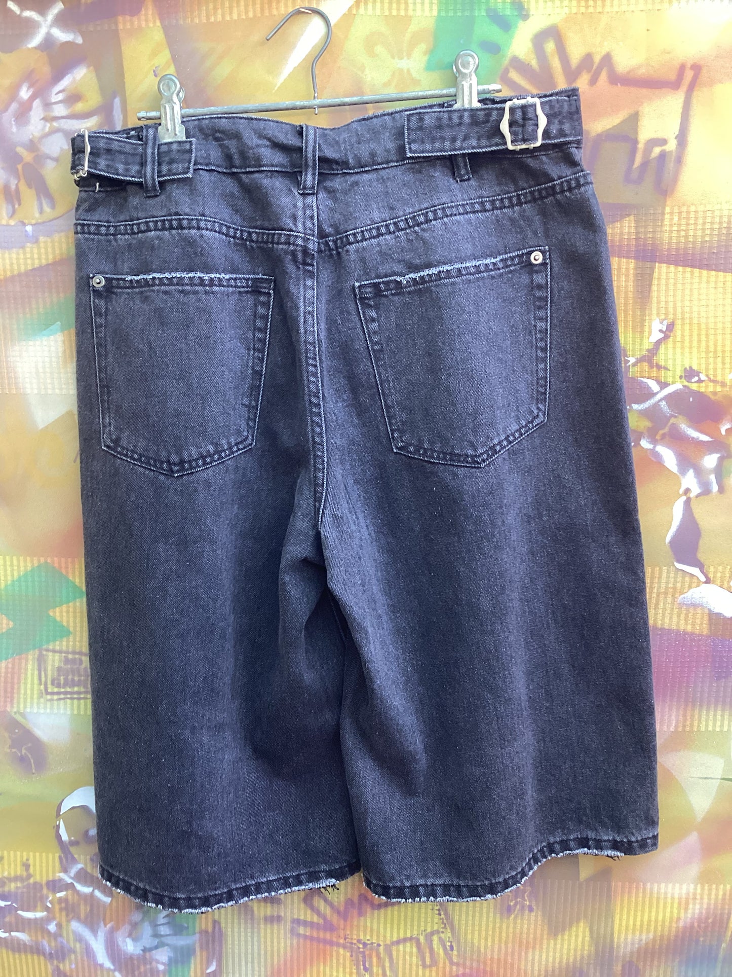 XXII 3/4 Denim Shorts