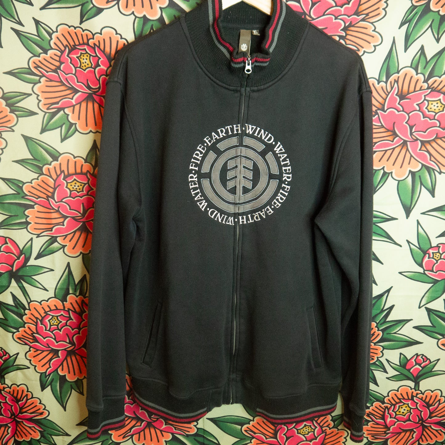 Element Zip Up - size XL